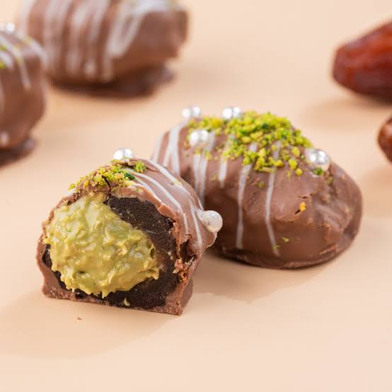 Kunafa chocolate date | REGALES DELIGHT 100grm | kunafa chocolate| dubai chocolate